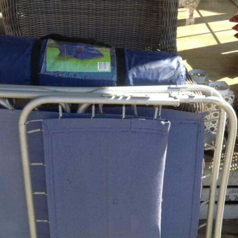 Nieuw tentje en gebruikte stretcher te koop