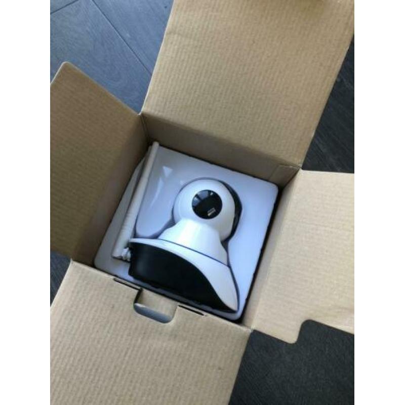 Wireless WiFi HD camera X8100-MH36
