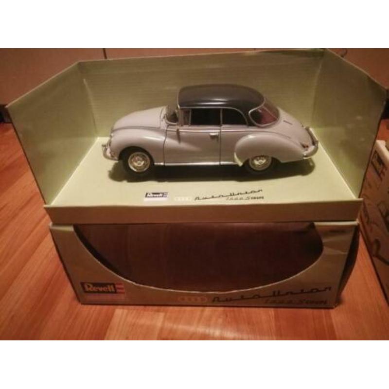 Revell Borgward Isabella Coupé en Auto Union 1000S Coupé