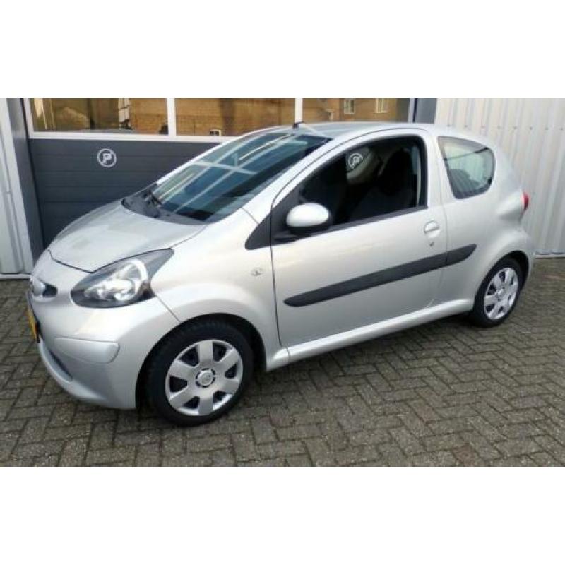 Toyota Aygo 1.0-12V + airco