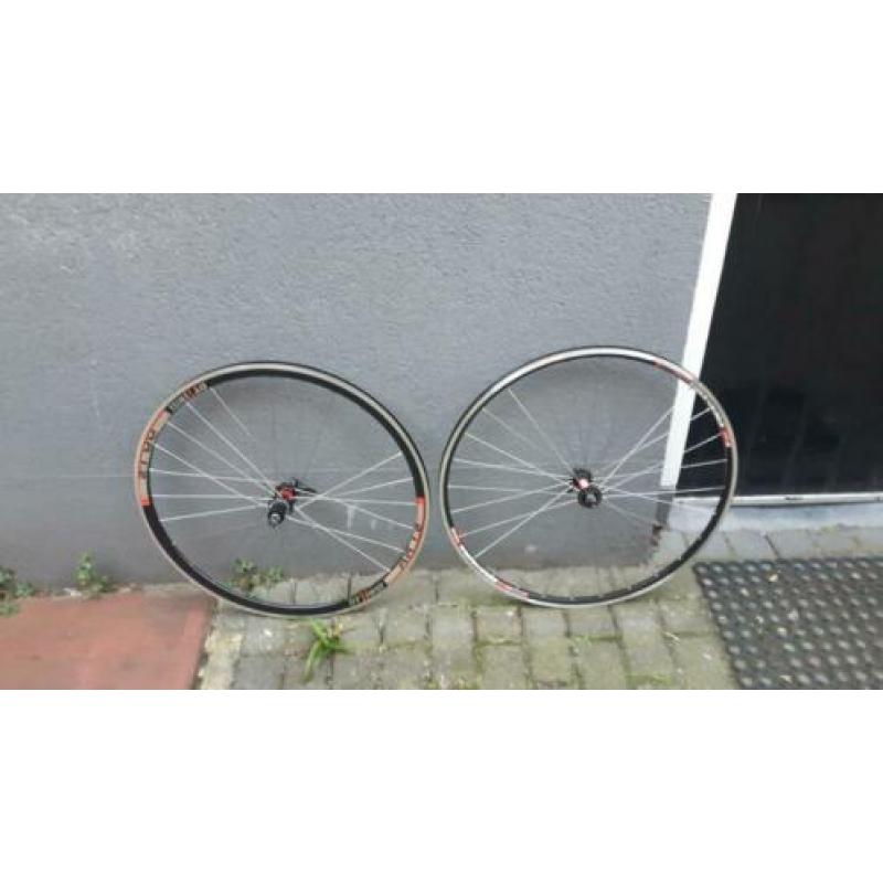 Wielset DT SWiss NIEUW