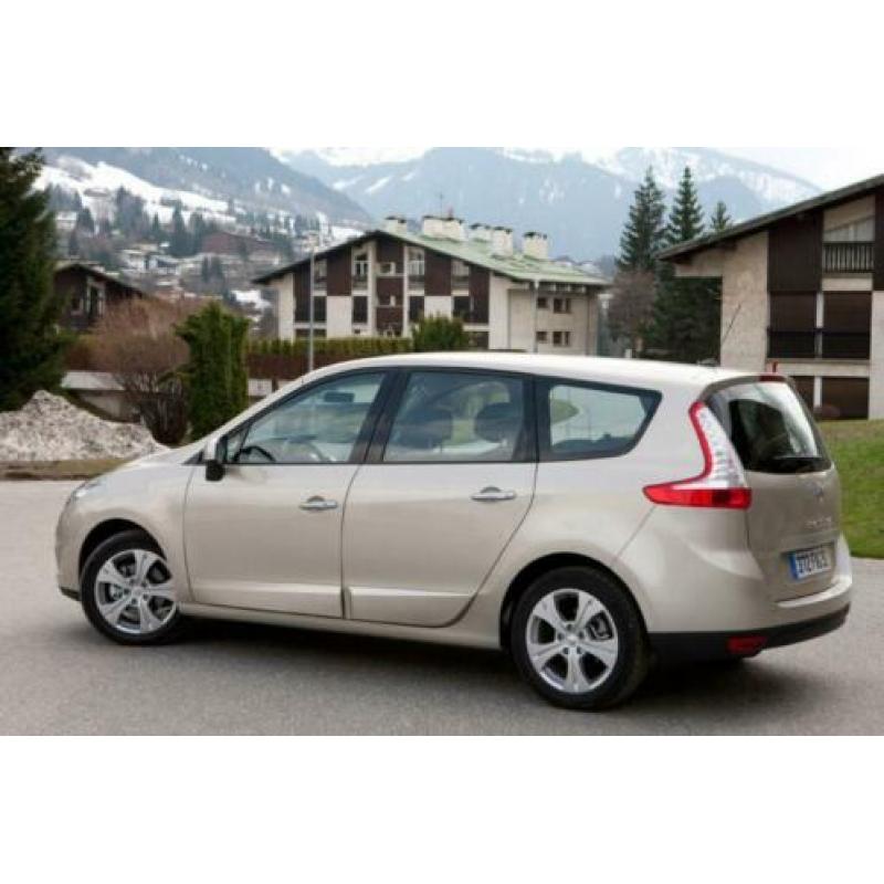 Orig 17” Renault Scenic III velgen 205/55 R17 banden (6-7mm)