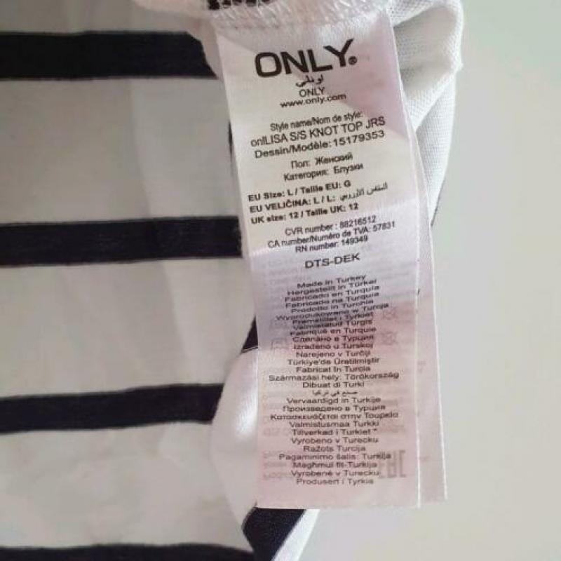 ONLY t Shirt wit L/40 ?PRIJS €5,00?