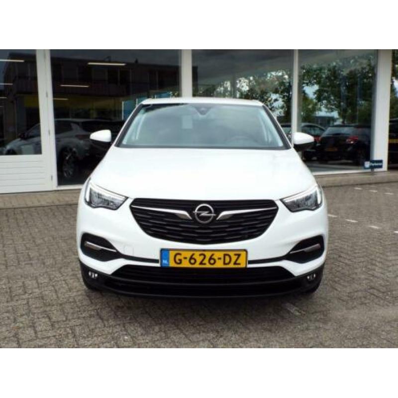 Opel Grandland X 1.2 Turbo 130pk Business | Navi | Apple car
