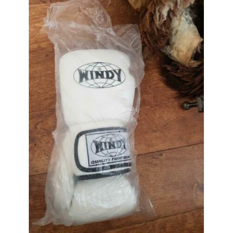 Windy Classic wit leer bokshandschoenen incl boxing handwrap