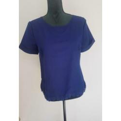 Shirt top donkerblauw kant / 40 L