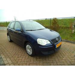 Volkswagen Polo 1.4 TDI Optive ( 5-Deurs en AIRCO)