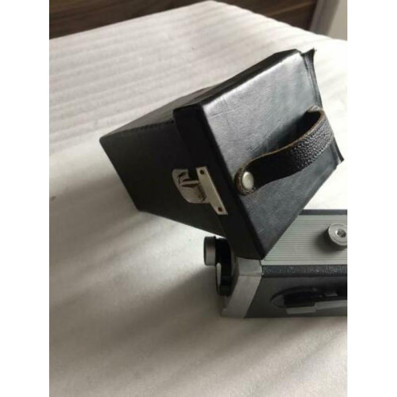 Kodak - Brownie Movie Camera .