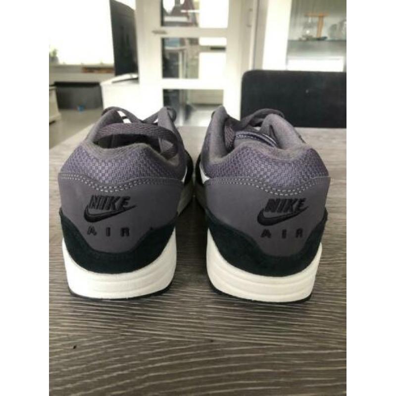 Nike Air Max 1 (Maat 42,5)Thunder Grey