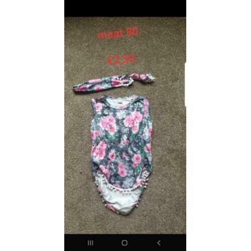 Leuke nette meisjes kleding maat 80