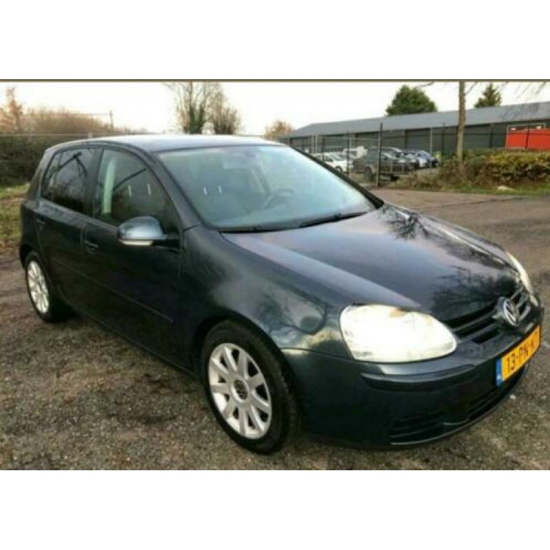 Volkswagen Golf 2.0 FSI 110KW 5D 2004 Blauw