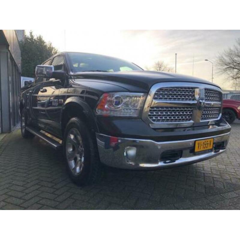 Dodge Ram 1500 5.7 V8 Crew Cab 5'7 laramie BE trekker