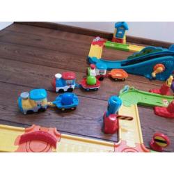 Vtech toet toet treinstation Grote set met 3 treinen