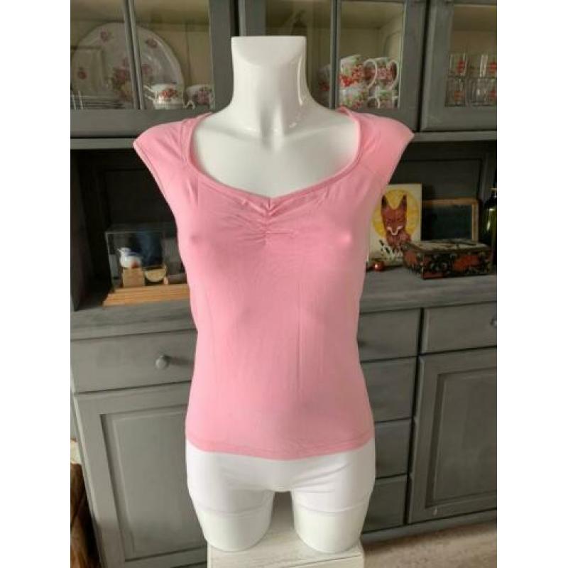 Leuke top Laura Scott maat 36 S