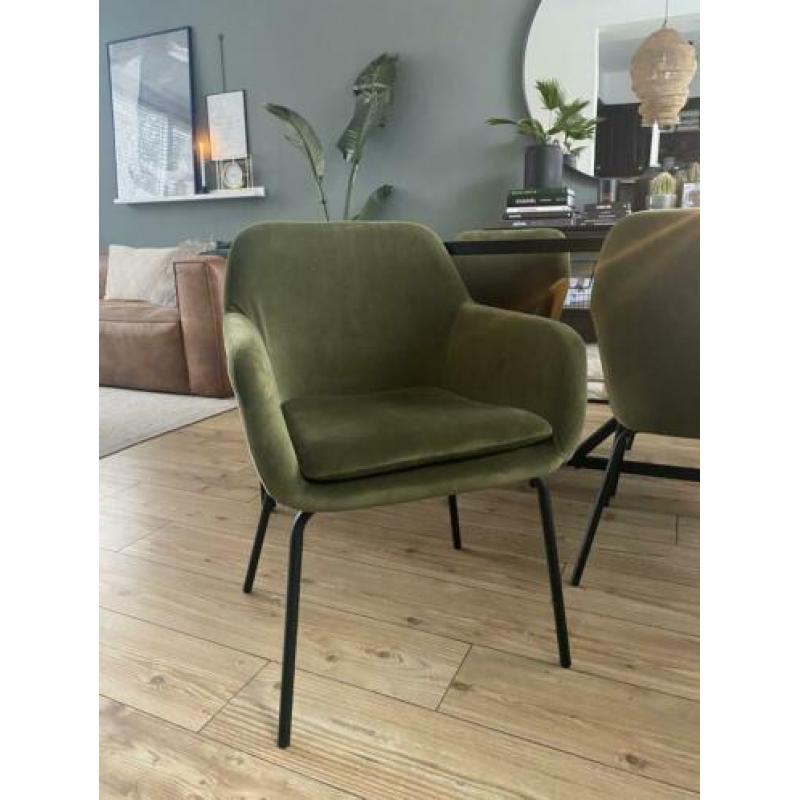 4 velvet/fluweel groene eetkamer stoelen van VT WONEN