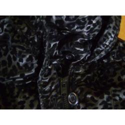 Zwarte panterprint FB Sister jas, maat XL = L