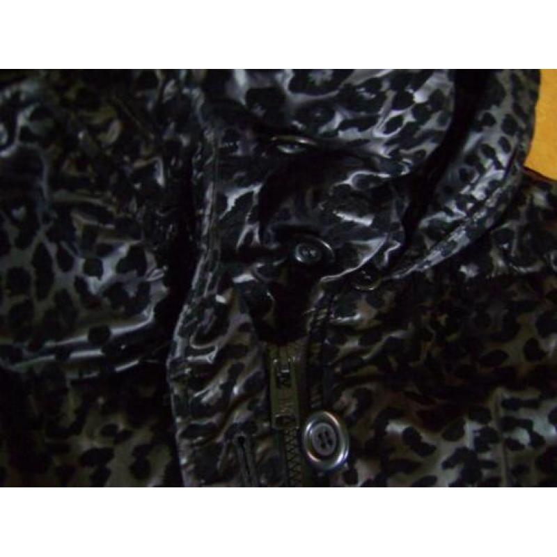Zwarte panterprint FB Sister jas, maat XL = L
