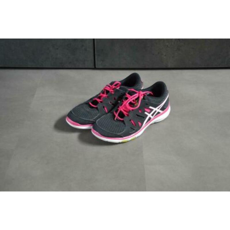Asics sportschoenen zwart roze maat 37,5