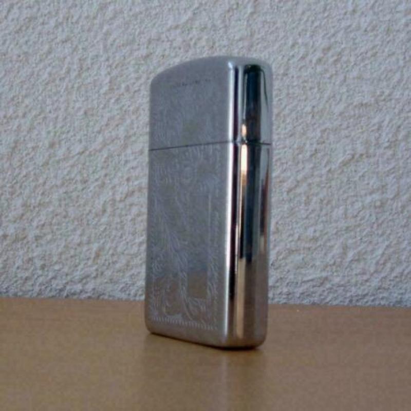 Zippo - Venetian silver slim vintage - U.S.A - 80er jaren