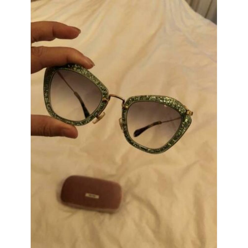 MIUMIU Dames Zonnenbril