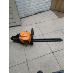 Heggeschaar op benzine