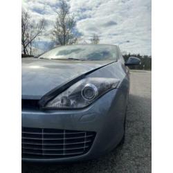Renault Laguna 2.0 DCI 110KW Coupe FAP 2009 Blauw