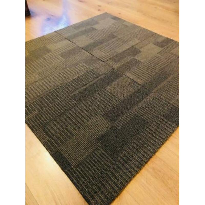 Tapijttegels 50 x 50 cm bruin gemêleerd 460 stuks 115 m2