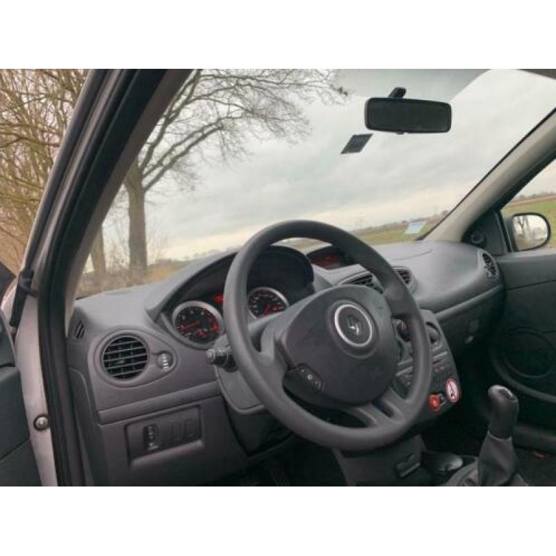 Renault Clio 1.5dci dynamique / 2010 150.000km