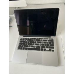 Macbook Pro 2015 13 inch 256gb 8GB