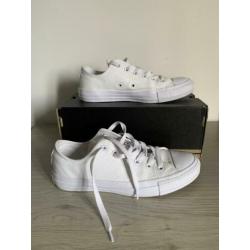 Converse witleren sneakers