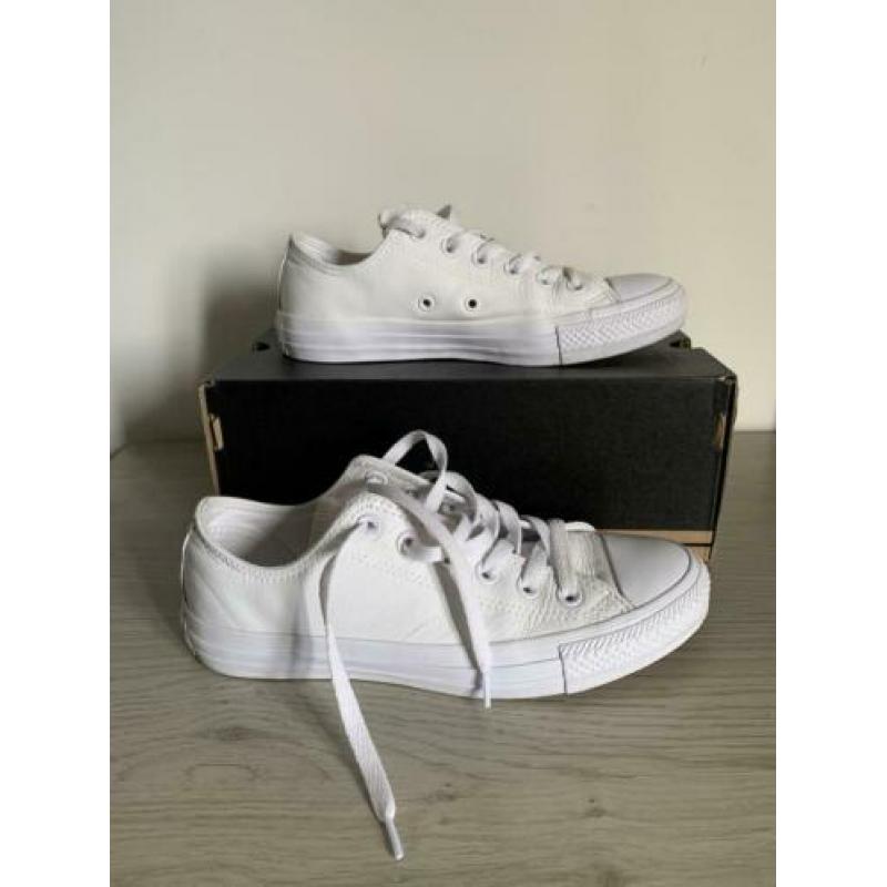 Converse witleren sneakers