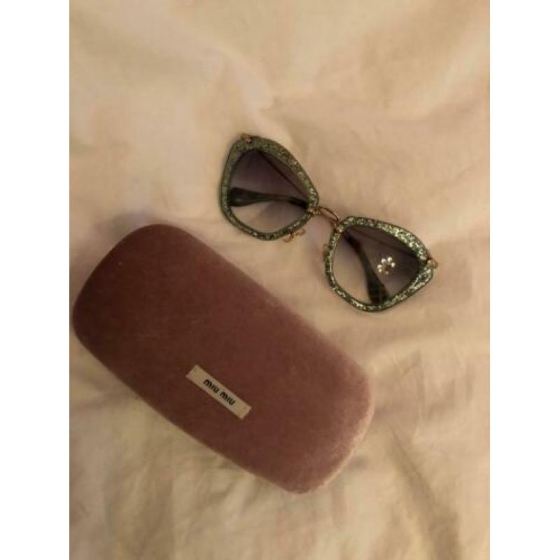 MIUMIU Dames Zonnenbril