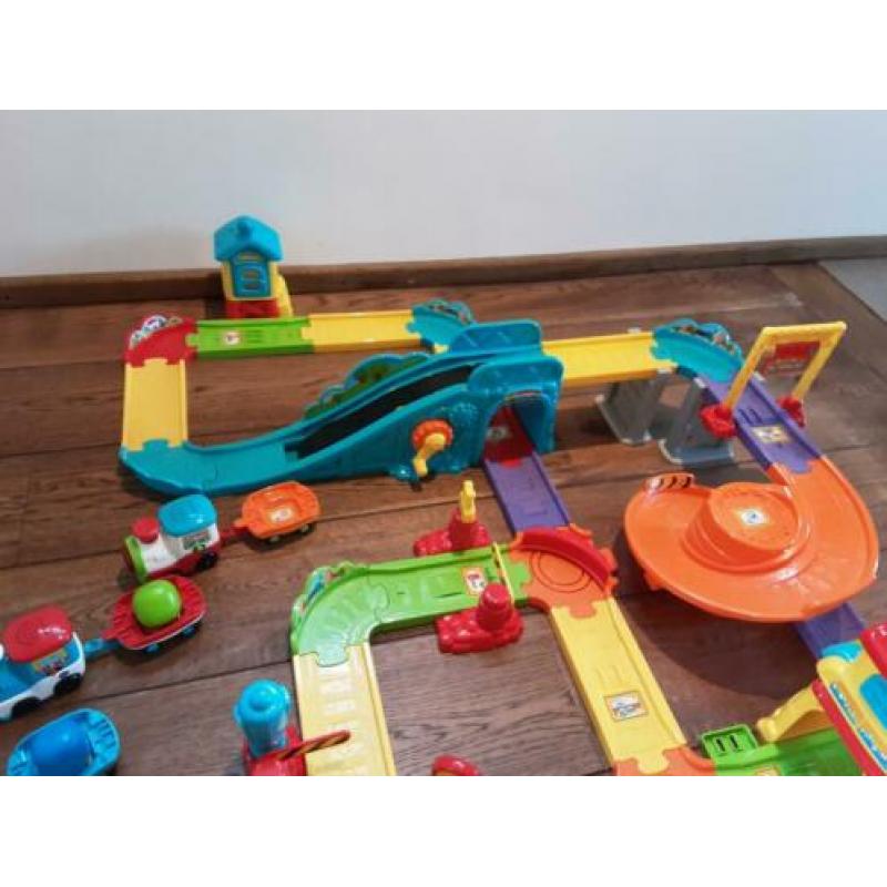 Vtech toet toet treinstation Grote set met 3 treinen