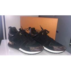 Originele louis vuitton run away sneakers 38