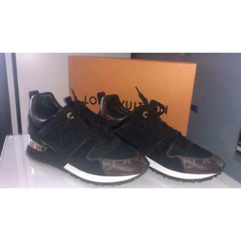 Originele louis vuitton run away sneakers 38