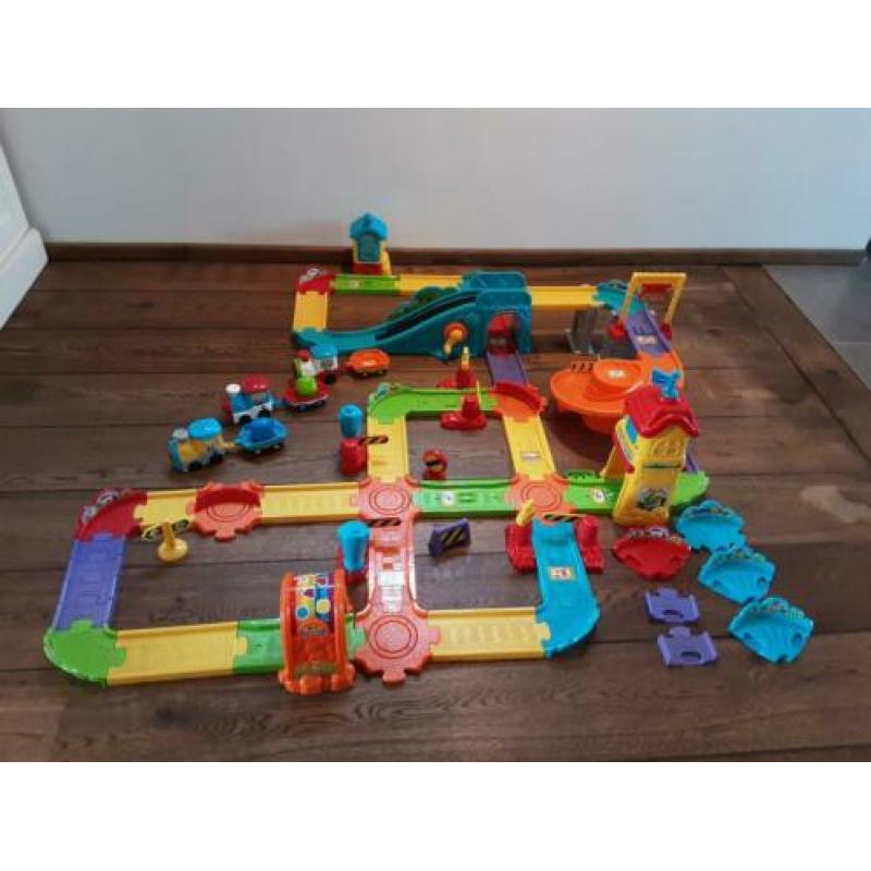 Vtech toet toet treinstation Grote set met 3 treinen