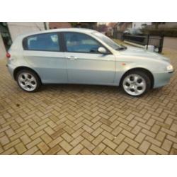 Alfa Romeo 147 1.6 T.Spark Edizione Limitata Zeer nette alfa