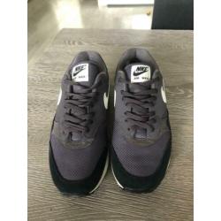 Nike Air Max 1 (Maat 42,5)Thunder Grey