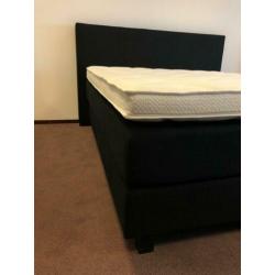 Boxspring vlak zwart 160 x 200