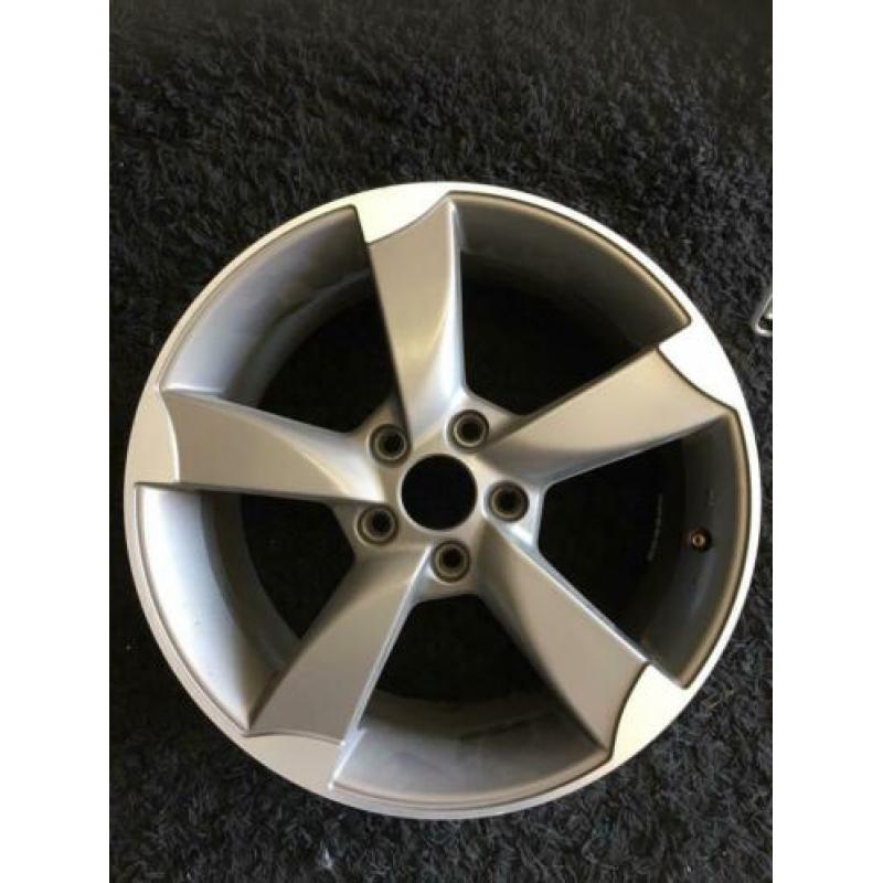 1 velg 17” volkswagen 5 of Audi Rotorlook