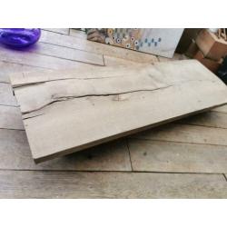 Mooi ! Stoere boomstam tafel industrieel, wielen beukenhout