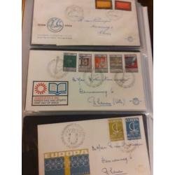 Te koop eerste dag enveloppen.