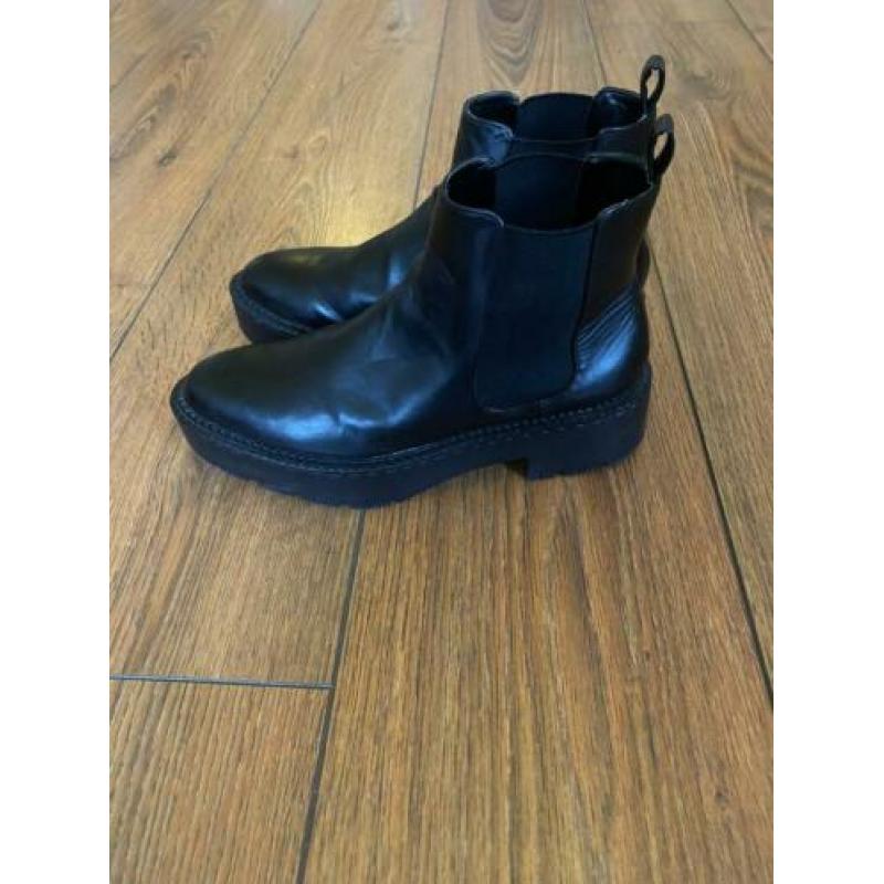 Mango boots 37 size