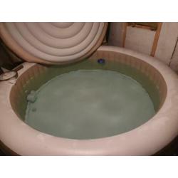 6 persoons intex jacuzzi