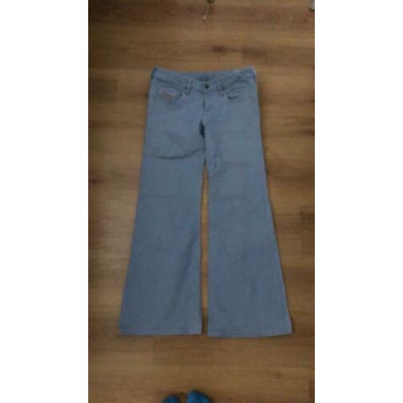 Diesel, flared, stretch, mt 30/32