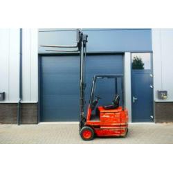 Heftruck Elektrisch Linde E15C - 2.950mm - side shift