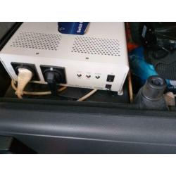 Samlex omvormer 2000 Watt 24V--220V