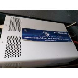 Samlex omvormer 2000 Watt 24V--220V