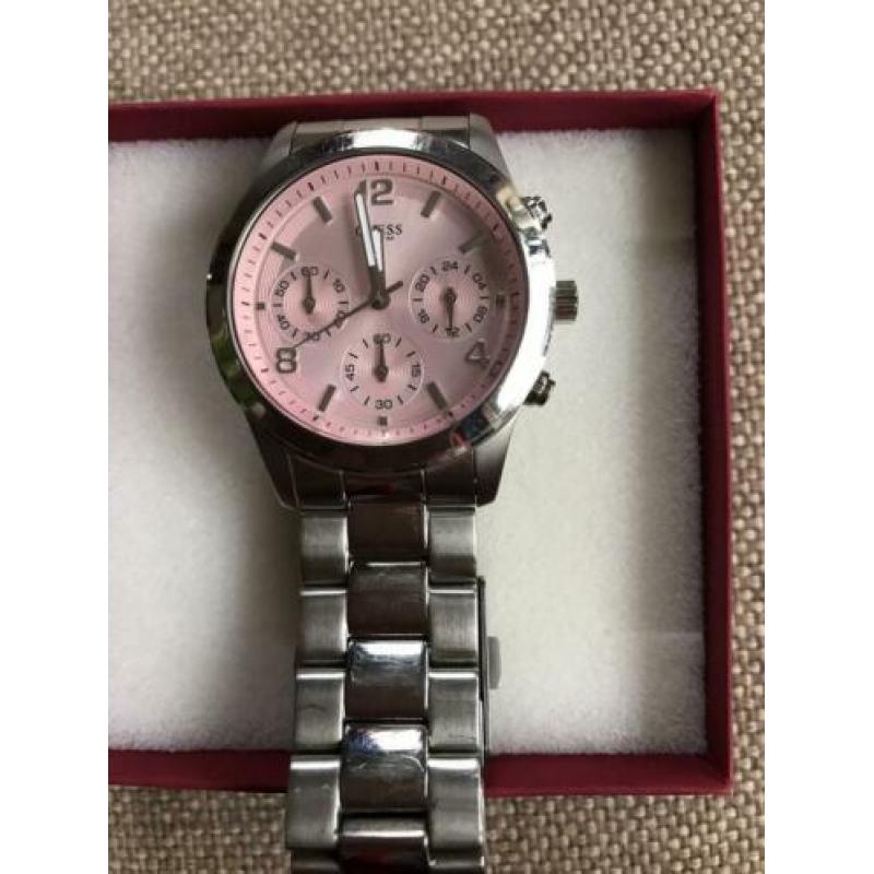 Guess dames horloge.