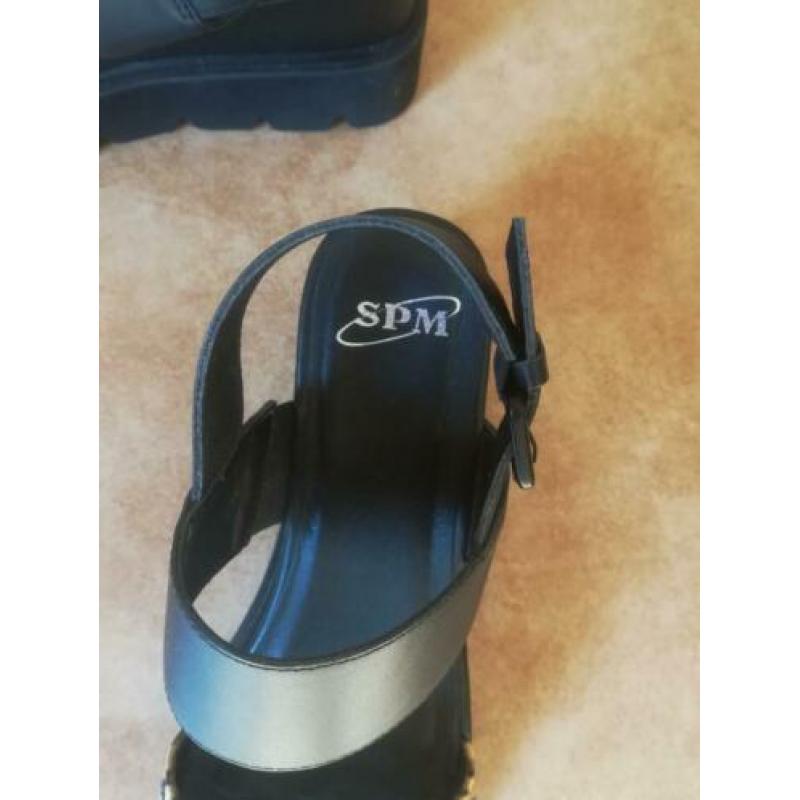 Zgan SPM sandalen, mt 40
